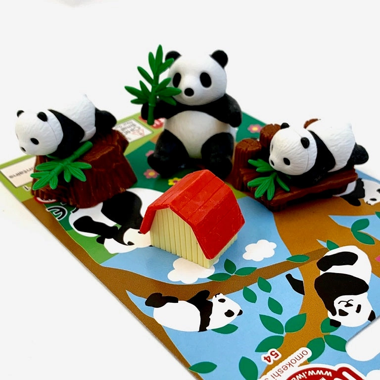 383001 IWAKO PANDA FAMILY ERASERS CARD-SINGLE
