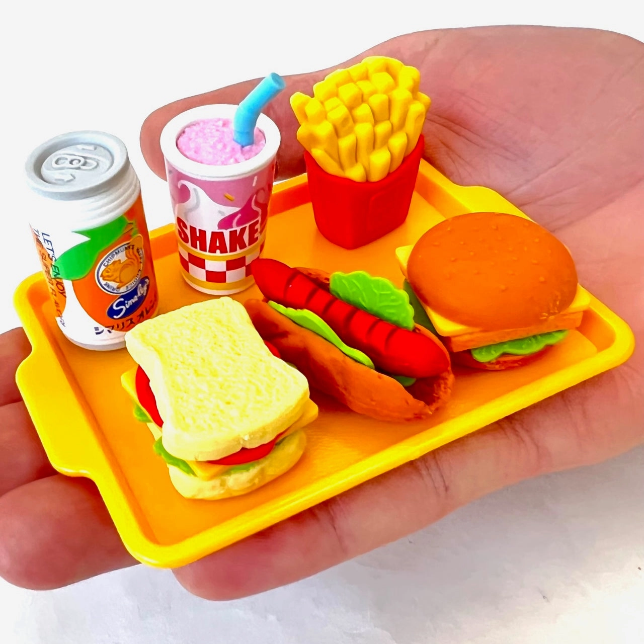 38331 IWAKO FAST FOOD ERASER CARD-10 CARDS
