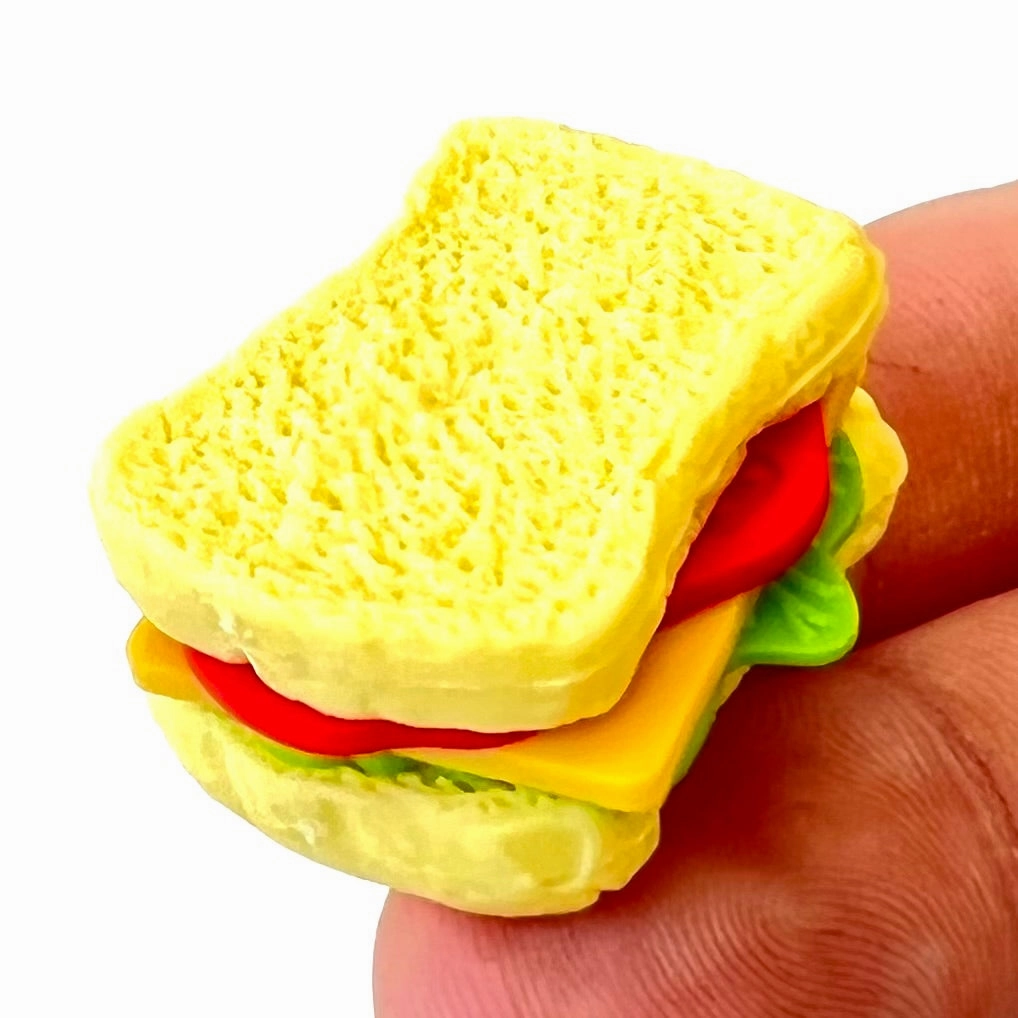 38331 IWAKO FAST FOOD ERASER CARD-10 CARDS