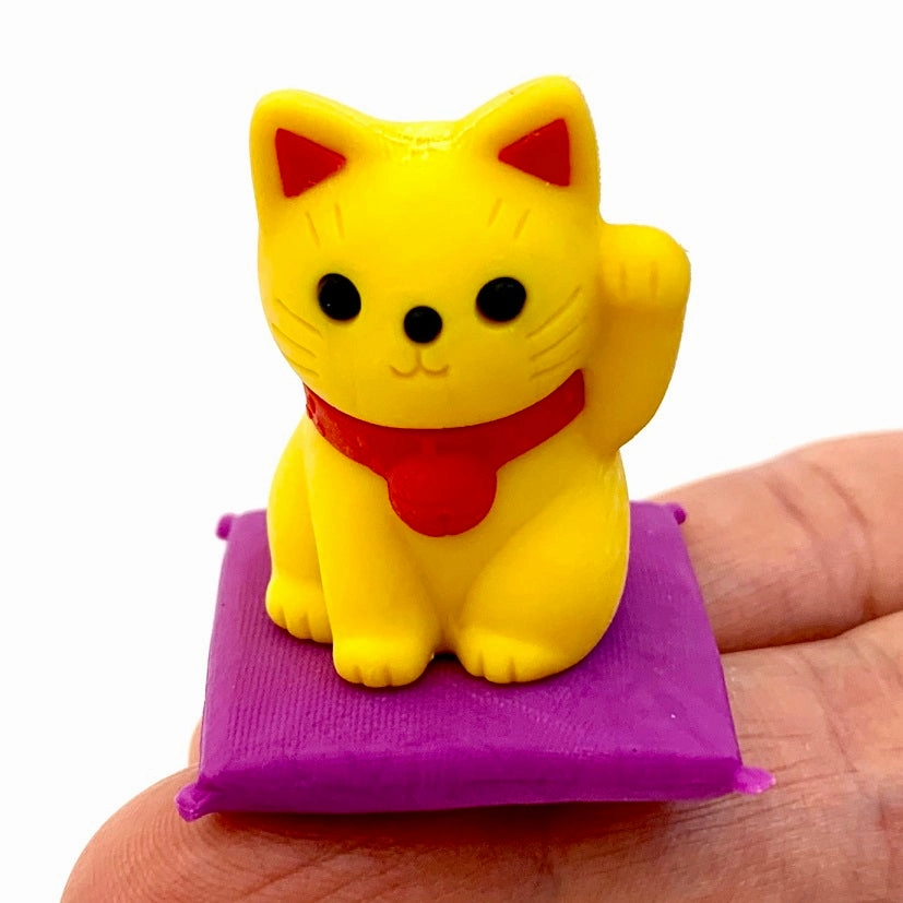 38346 IWAKO DOLL AND CAT ERASER CARD-10 CARDS