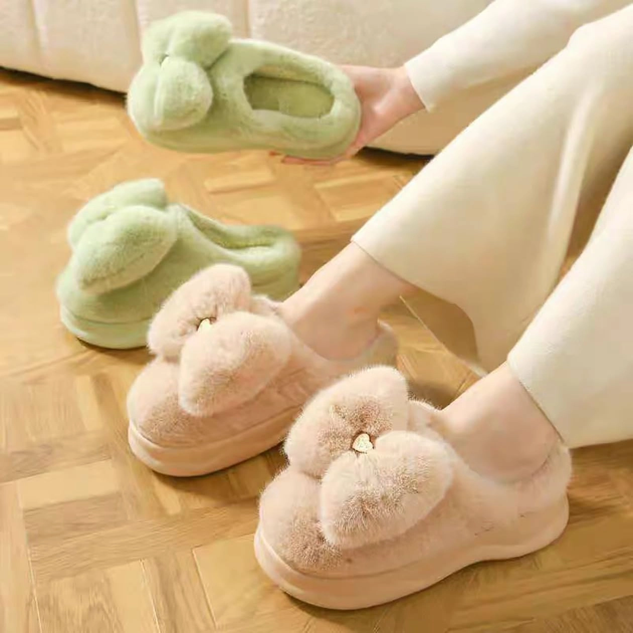 HANDKEI Women's cute bow anti slip thick rubber sole plush slippers for home and indoor use