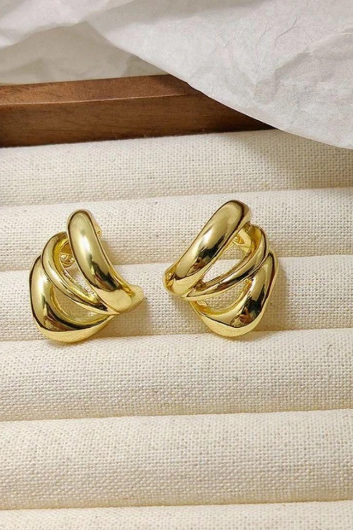 Interlocking Hoop Earrings - Fluffy