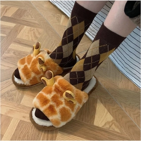 Kawaii Fuzzy Giraffe Slippers Cute Soft Warm Cozy House Slippers Winter Fluffy Funny Animal Shoes