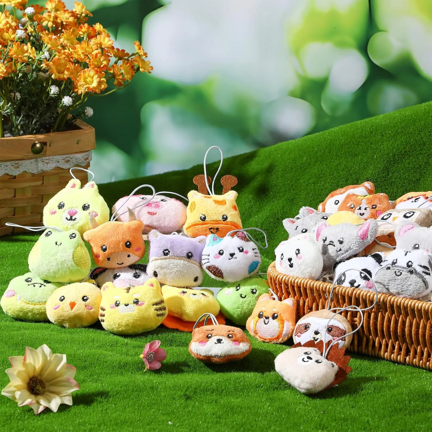 Libima 150 Pcs Mini Stuffed Animals Sea Animal Fruit Plush Keychain Set for Carnival Birthday Classroom Prizes Decoration for Clothes (Jungle Animals)