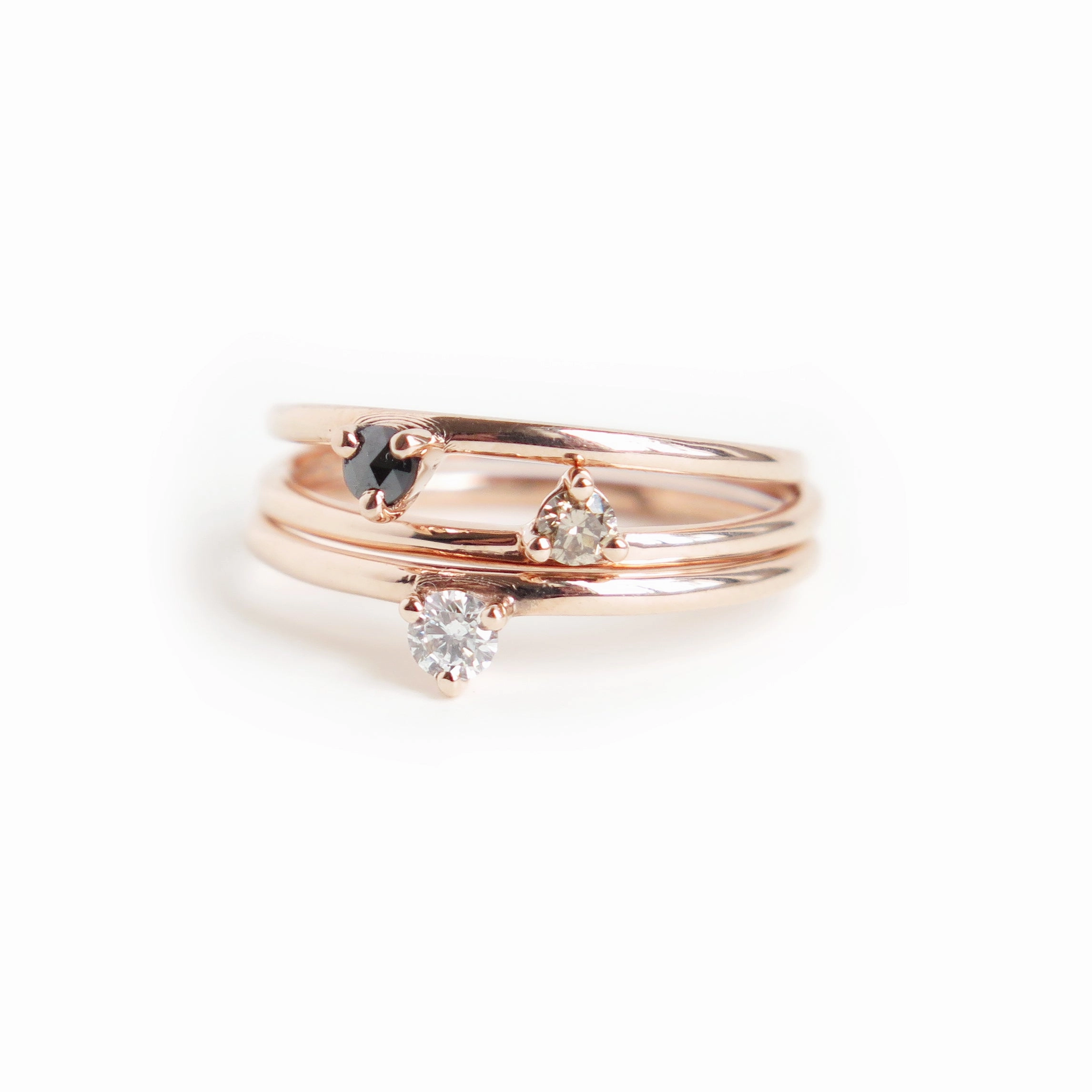 Three Claw Mini White Diamond Ring in Rose Gold