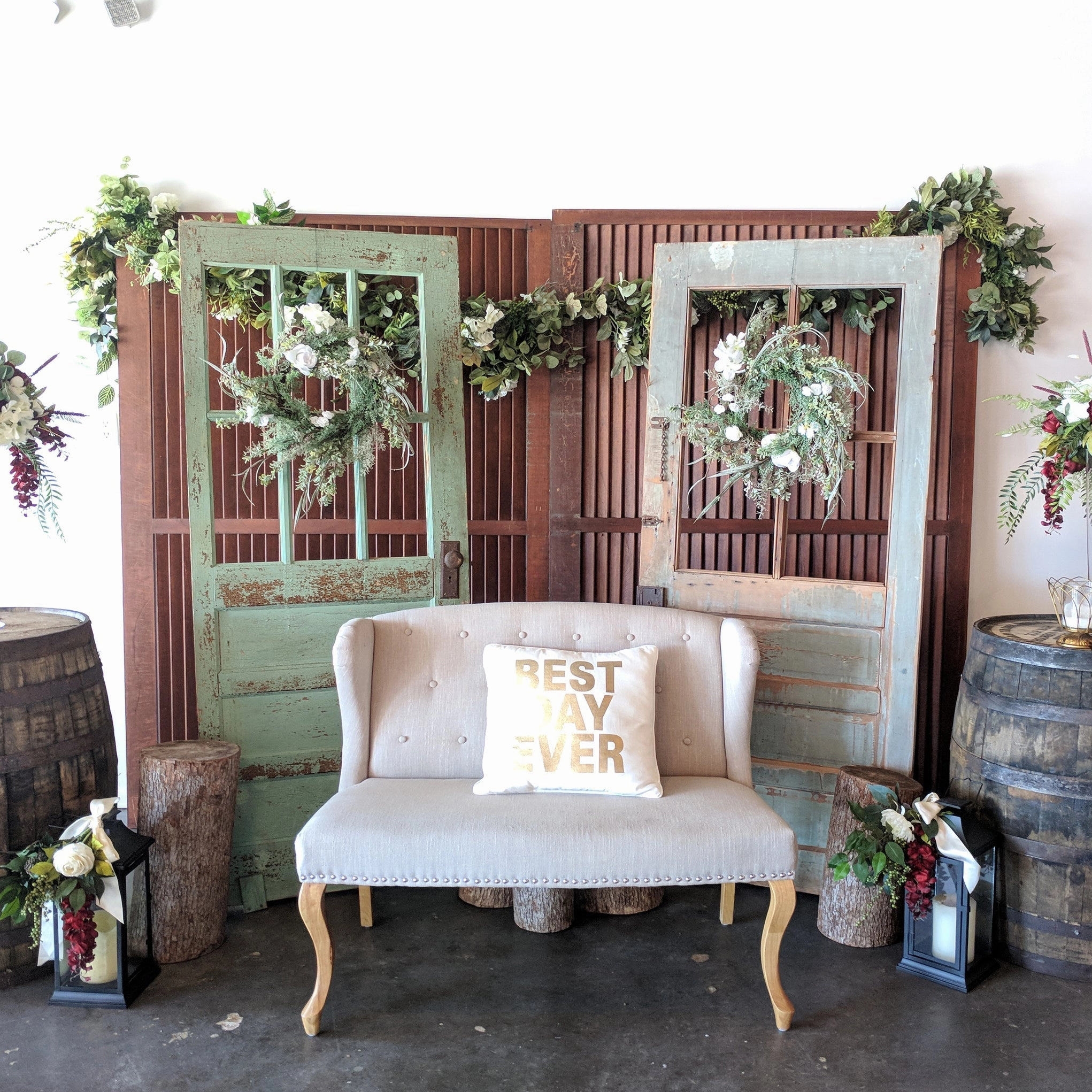 Upholstered Sweetheart Bench